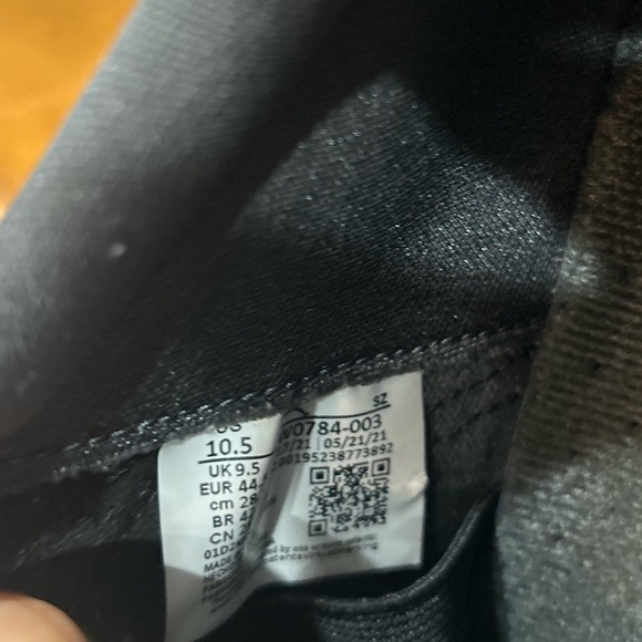 Men’s Air Nike Jordan 11 XI CMFT Size 10.5 Black - Picture 11 of 12